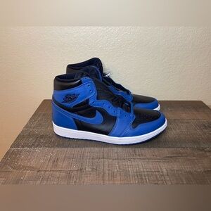 Air Jordan 1 Retro High OG “Marina Blue”
- Size 12 Men.
